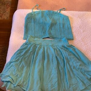 Torrid 2 pieces summer skirt and crop top